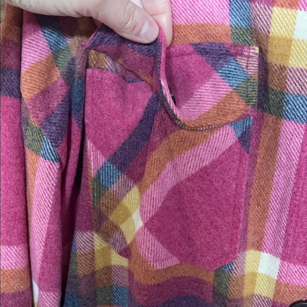 Zenana size XL Pink and Orange Plaid Fleece Button Down Shirt with Pockets - Picture 3 of 10